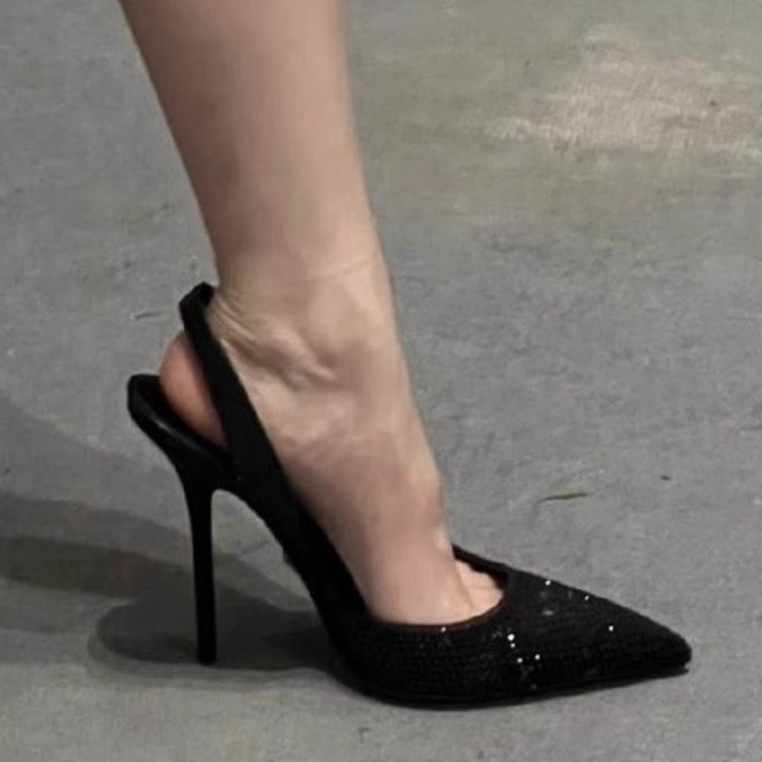 Damen Slingback‑Pumps mit spitzer Zehenform, sculpted Metall‑Ferse und Schmuckdetail Shop Nory
