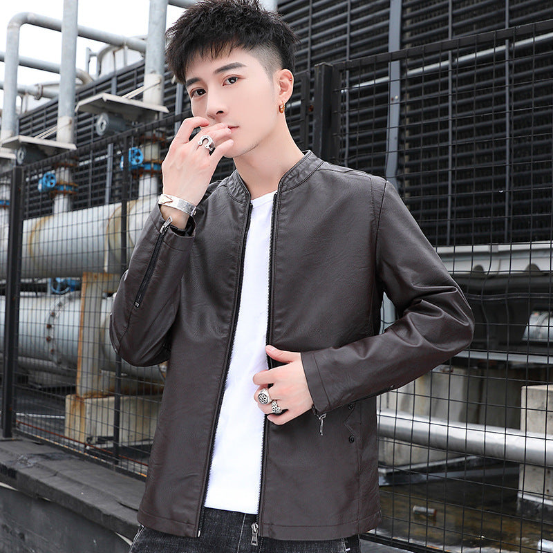 Herren schlanker Kunstleder‑Moto‑Blouson mit Stehkragen und Reißverschluss‑Taschen Shop Nory