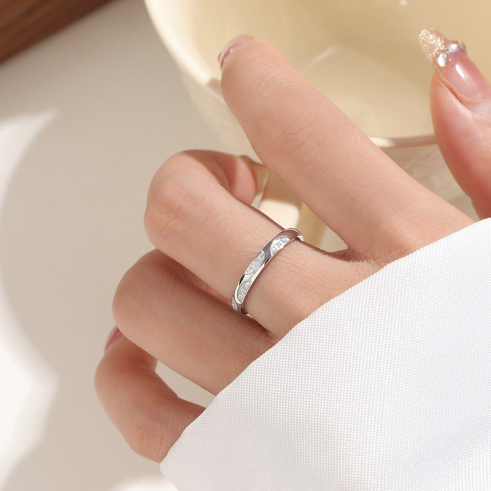 Damen filigraner Ring mit elegantem geschwungenem Design Shop Nory