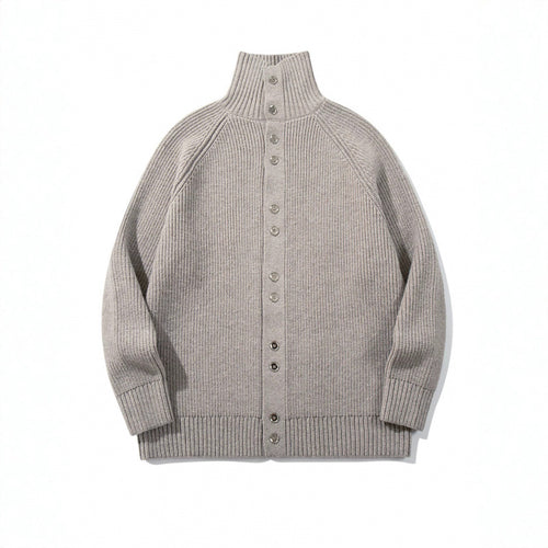 Herren grobgestrickter Knopfcardigan mit hohem Rollkragen und Raglanärmeln Shop Nory