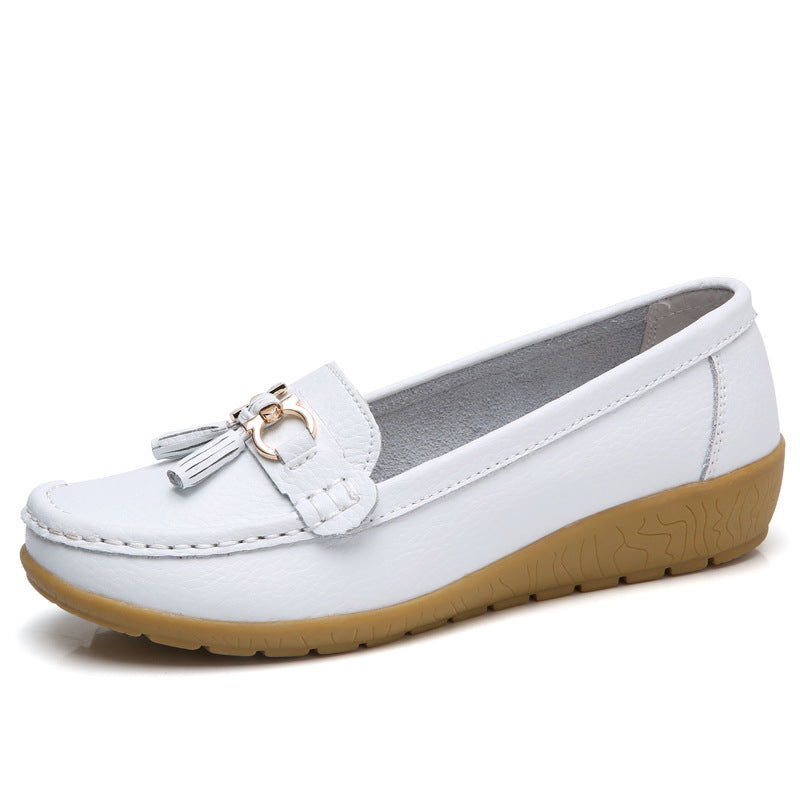 Damen Mokassins mit ornamentaler Schnalle und weicher Sohle