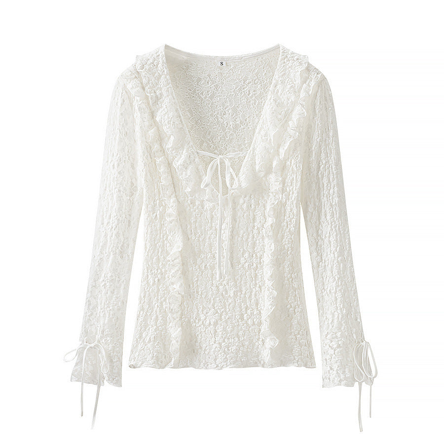 Damen Figurbetonte Spitzenbluse mit Rüschen‑V‑Ausschnitt und Bindebanddetail Shop Nory
