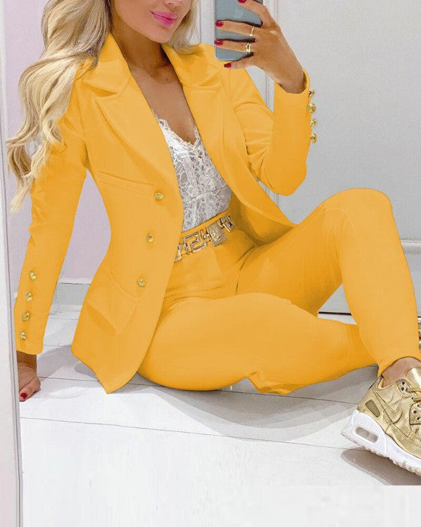 Damen Taillierter Zweiteiler Blazer mit Goldknöpfen und Slim-Fit Hose Shop Nory