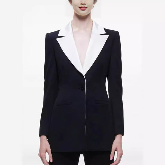 Damen Elegantes Zweiteiliges Smokingset mit kontrastierendem Schalkragen und ausgestellter Schlaghose Shop Nory