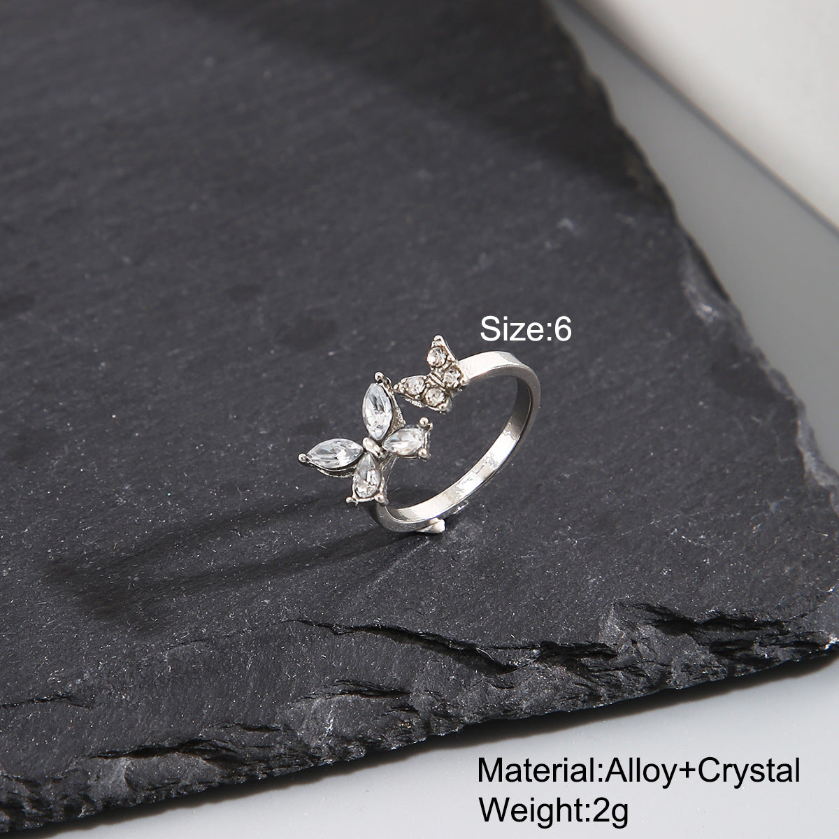 Damenring im floralen Design mit funkelnden Zirkonia Shop Nory