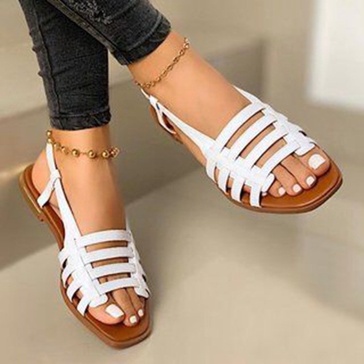 Damen Geflochtene Riemchen‑Slingback‑Sandalen mit quadratischer Zehenpartie und flacher Laufsohle Shop Nory