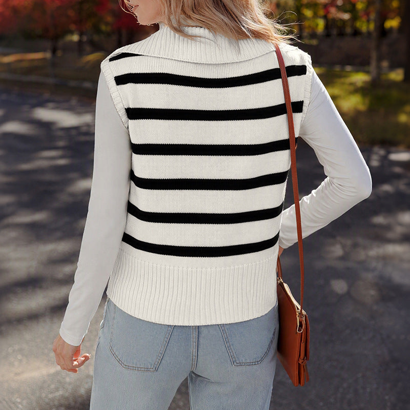 Damen Modisches Streifen-Pullover mit kurzem Schnitt Shop Nory