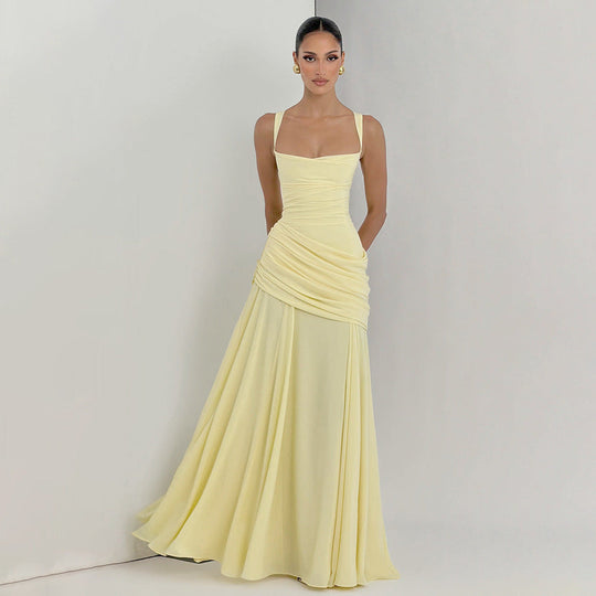 Damen Elegantes Abendkleid mit Off-Shoulder-Design und Fließendem Cape