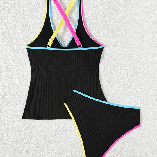 Damen Sportlicher Tankini mit farblichen Kontrasten