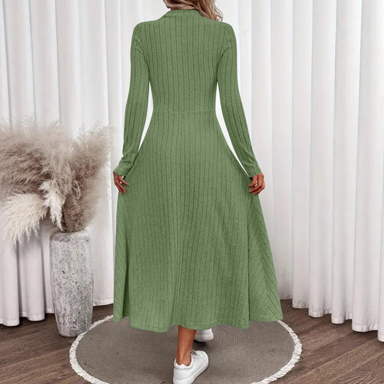 Damen Geripptes Strickmidikleid mit hohem Stehkragen und taillierter A-Linie Shop Nory