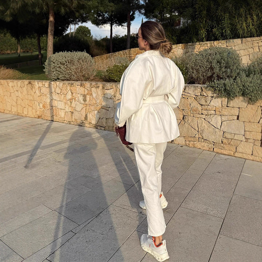Damen Taillierter Oversize-Blazer mit betonter Schulterpartie und Kellerfalten Shop Nory