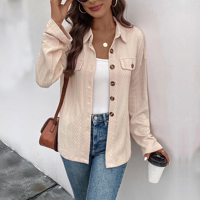 Damen Leichte strukturierte Hemdjacke mit Brusttaschen und Hornoptik-Knöpfen Shop Nory