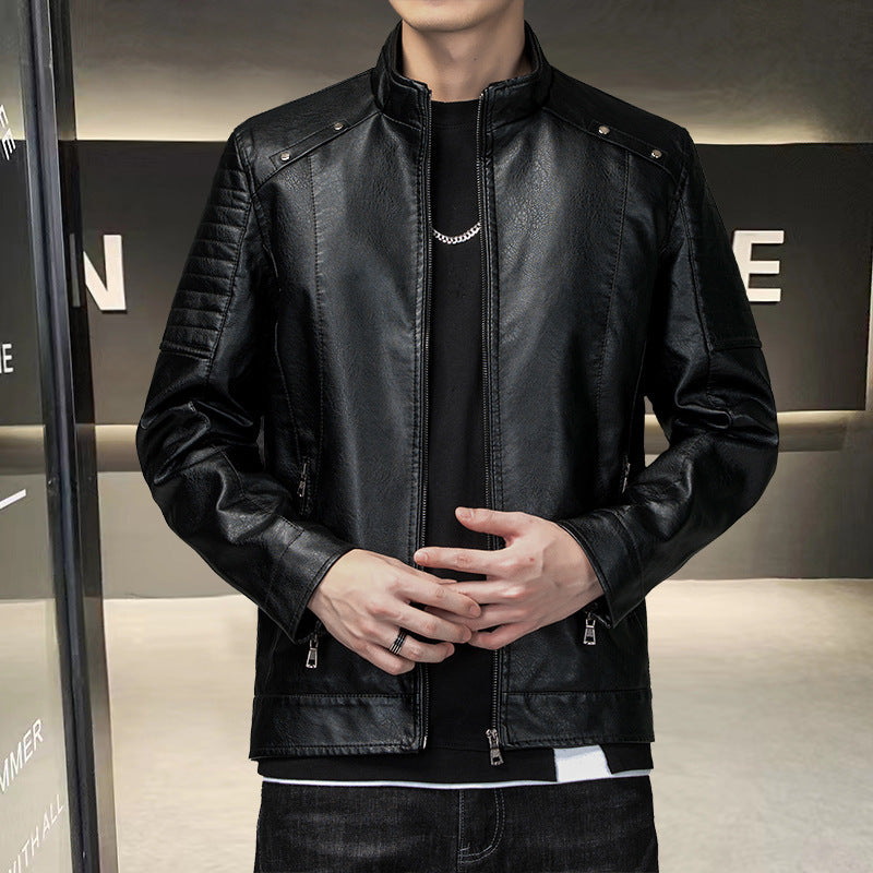 Herren schlanker Kunstleder-Moto-Blouson mit ergonomischen Nähten und Stehkragen Shop Nory