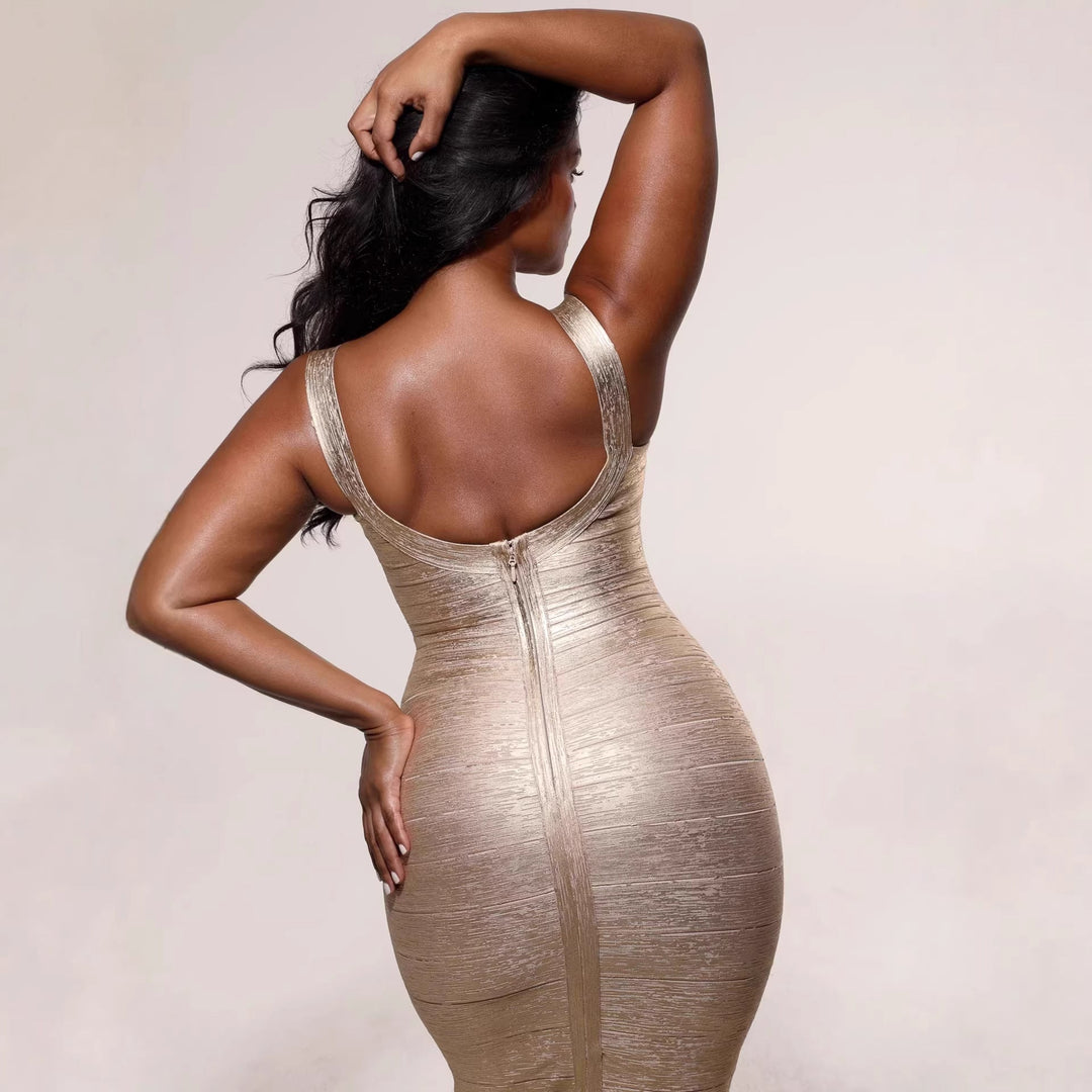 Damen figurbetontes Maxikleid mit schimmerndem Stoff und tiefem Ausschnitt Shopnory