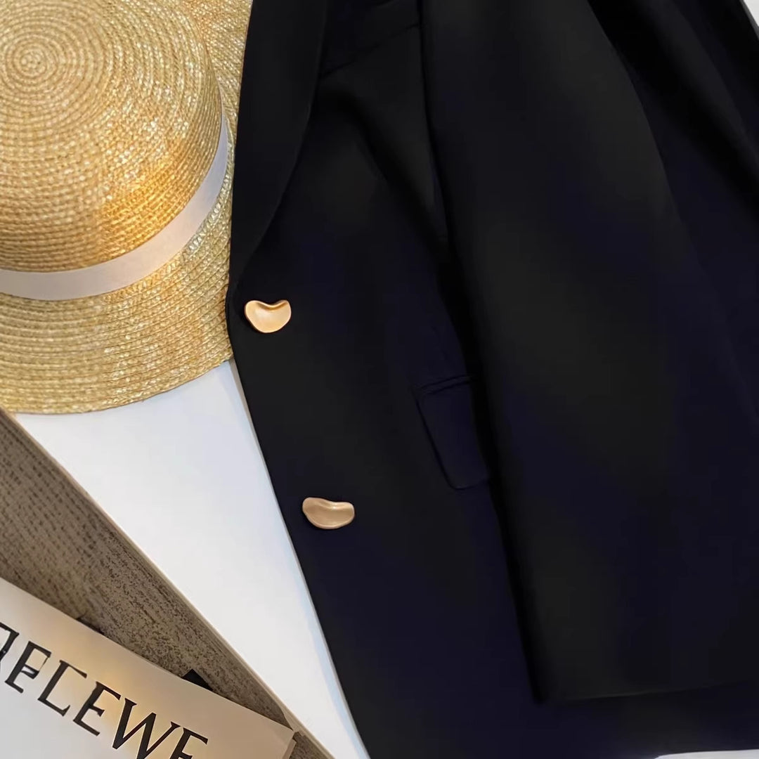 Damen Eleganter Blazer mit goldenen Details Shop Nory