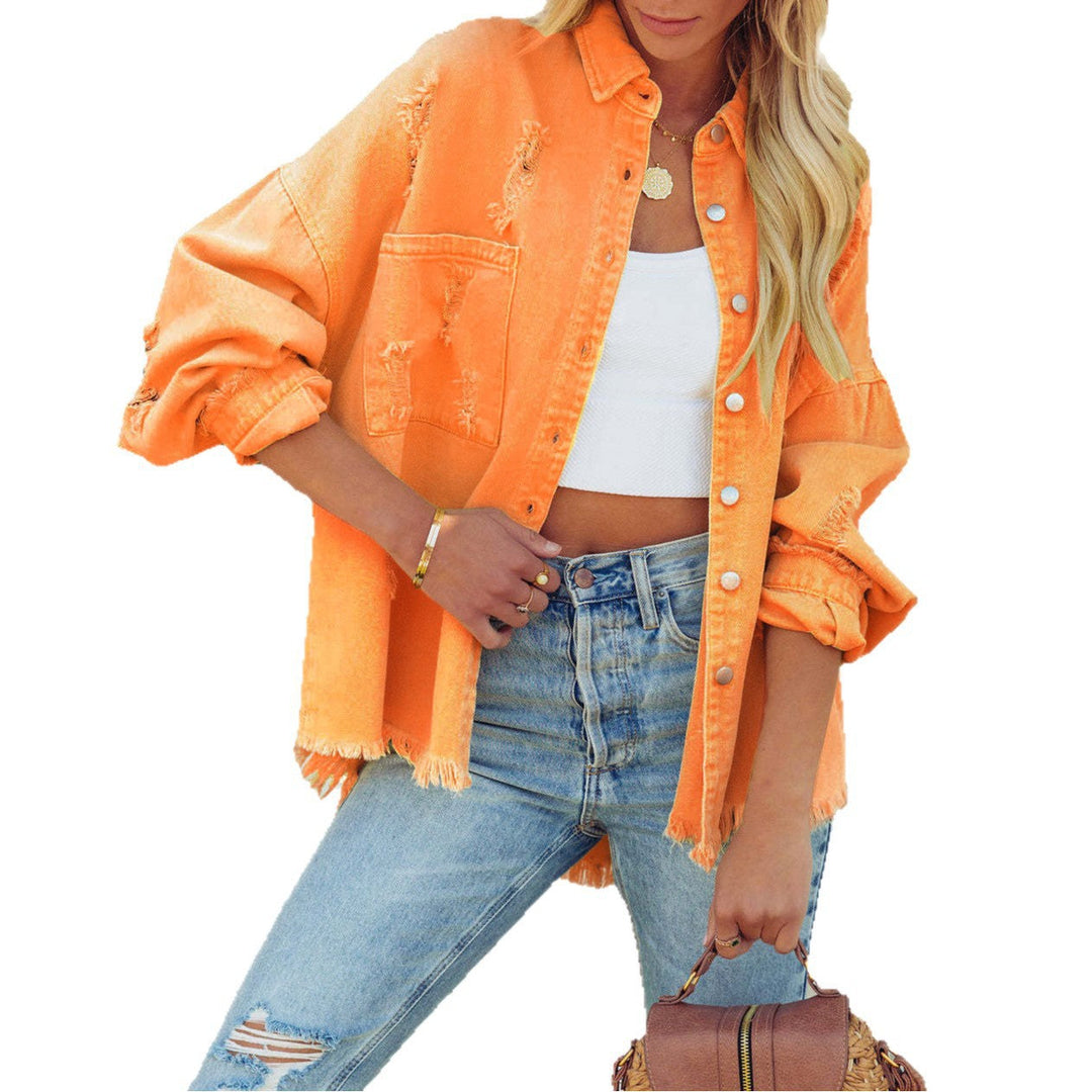 Damen Lässige Oversized Jeansjacke mit fransigen Abschlüssen und dekorativen Knöpfen