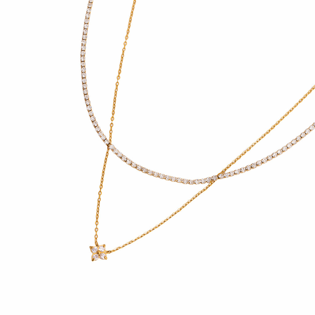 Damen Halskette mit funkelndem Zirkonia-Anhänger aus hypoallergenem Edelstahl Shop Nory