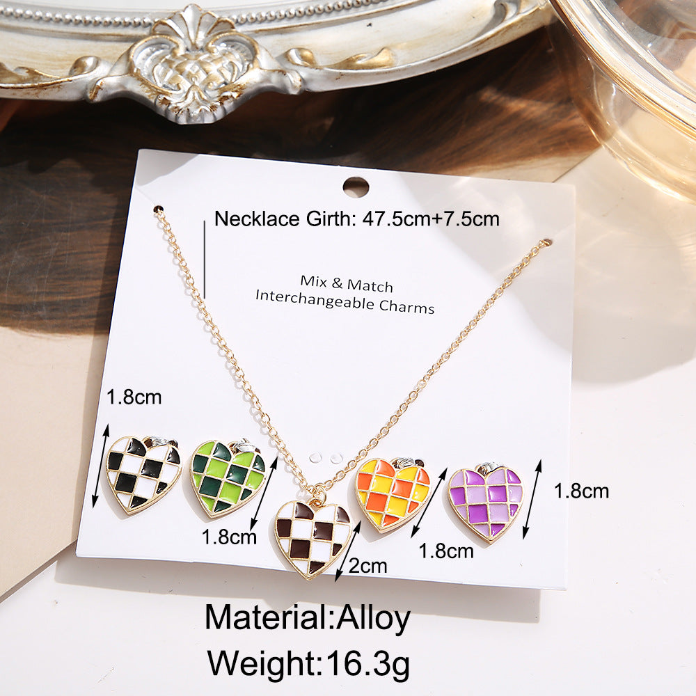 Damen Halskette mit wechselbaren Herz-Anhängern Shop Nory