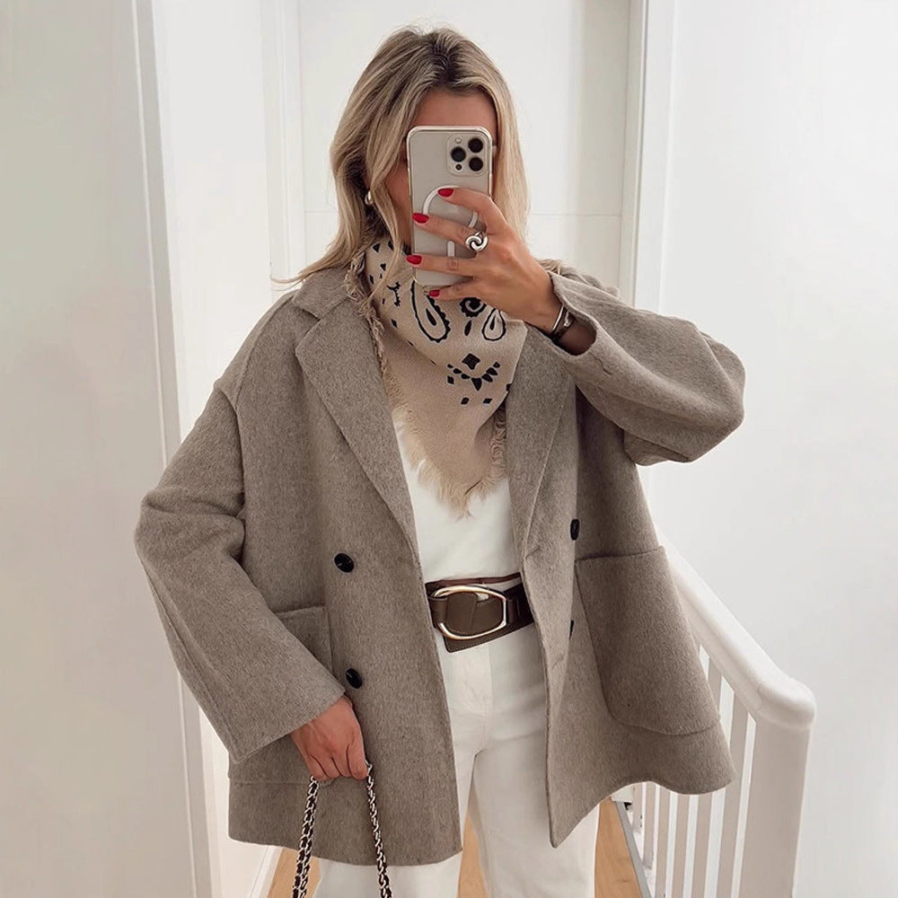 Damen Boxy-Wollmix-Cocoon-Jacke mit doppelreihiger Knopfleiste und weitem Revers Shop Nory