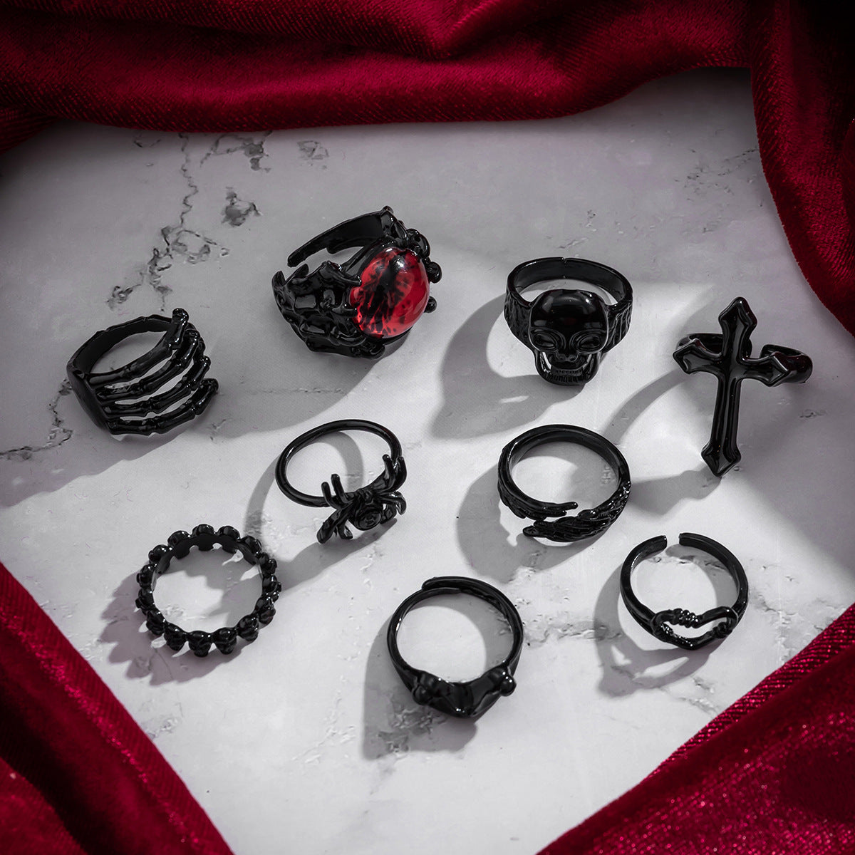 Damen Ring-Set mit einzigartigen Designs und filigranen Details