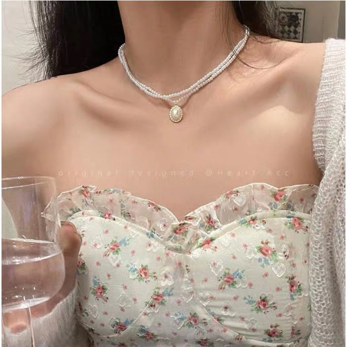 Damen Halskette mit feinen Perlen und zartem Anhänger Shop Nory