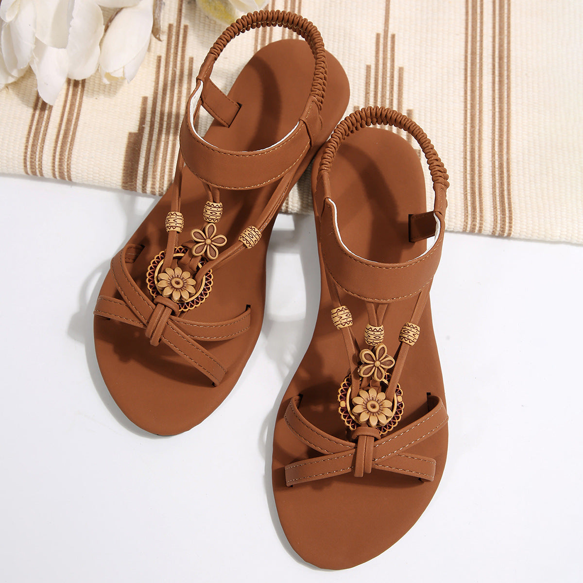 Damen Komfort Sandalen mit floralen Applikationen Shopnory