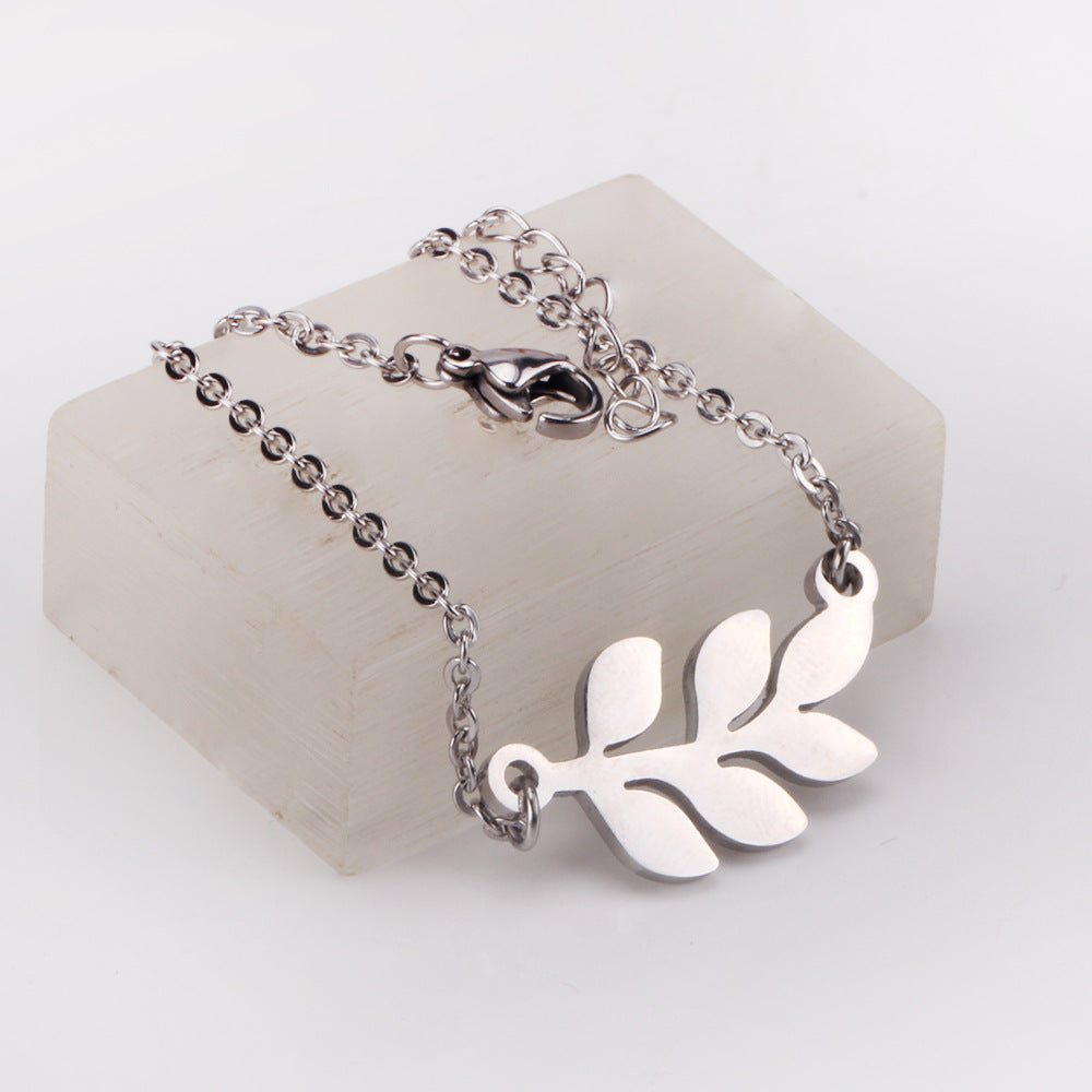 Damen Armband mit unendlichem Symbol aus antiallergischem Edelstahl Shop Nory