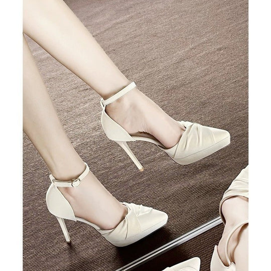 Damen Stiletto-Pumps mit Plateau, Knöchelriemen und geraffter Zehenpartie Shop Nory
