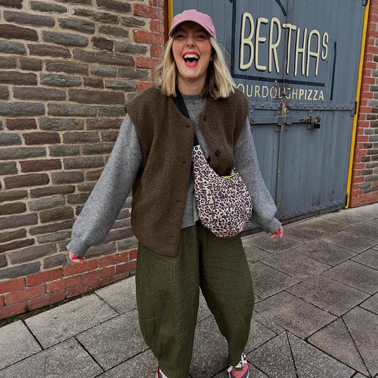 Damen Teddyweste mit Knopfleiste, weichem Teddy-Fleece & gerader Silhouette Shop Nory