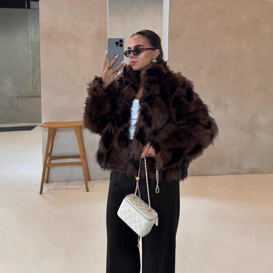 Damen Boxy-Kurzjacke aus Webpelz mit natürlicher Felloptik und breitem Schalkragen Shop Nory