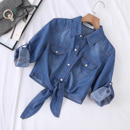 Damen Geknotete Denim Kurzbluse mit Brusttaschen und hochgekrempelten Ärmeln Shop Nory