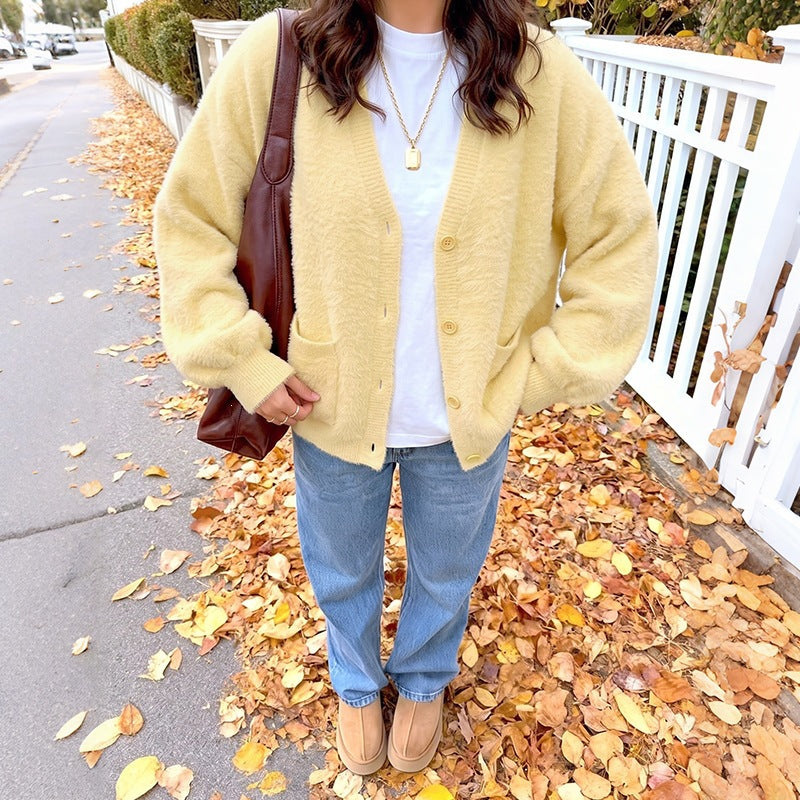 Damen Kuschelige Oversize-Cardigan aus Teddy-Fleece mit V-Ausschnitt, aufgesetzten Taschen & Rippbündchen Shop Nory