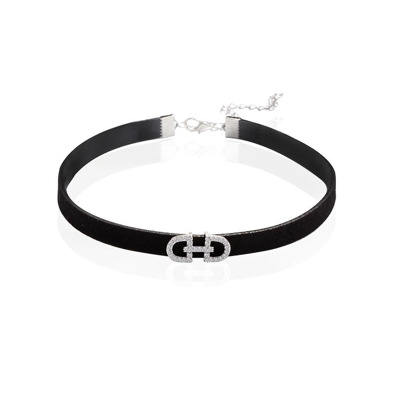 Damen Choker mit funkelndem Kristallverschluss Shop Nory