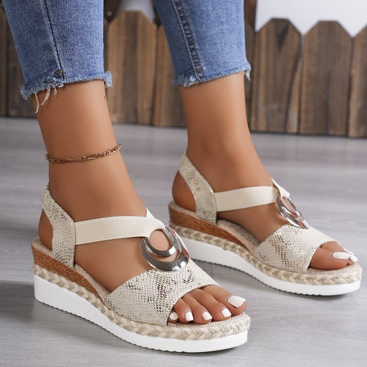 Damen Keil-Sandalen mit Bast-Plateau, elastischem Riemen und Zier-Öse Shop Nory