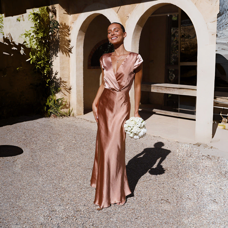 Damen Elegantes Langkleid mit V-Ausschnitt und fließendem Schnitt