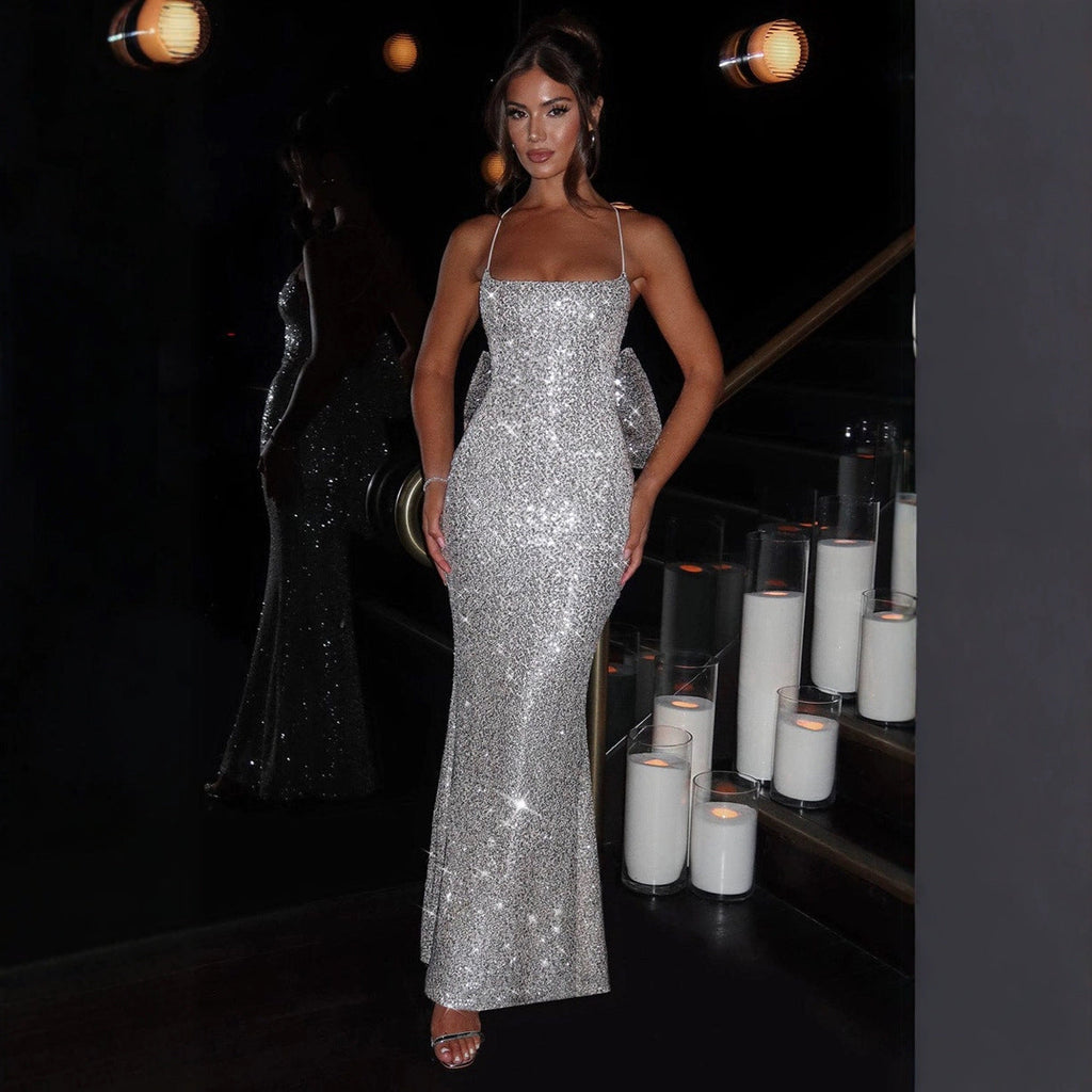 Damen Glitzerndes Abendkleid mit elegantem Schnitt und raffinierten Details