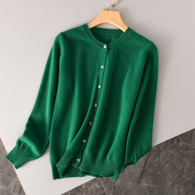 Damen Leichter Rundhals-Knopfcardigan in Kaschmiroptik mit feiner Rippkante und lässiger Silhouette Shop Nory