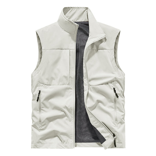 Herren Leichte technische Outdoor‑Weste mit Stehkragen, Netzfutter und Reißverschlusstaschen Shop Nory