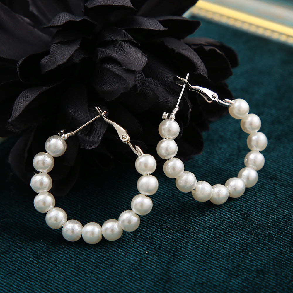 Damen Ohrringe mit elegantem Perlendesign und modernem Tragekomfort Shop Nory