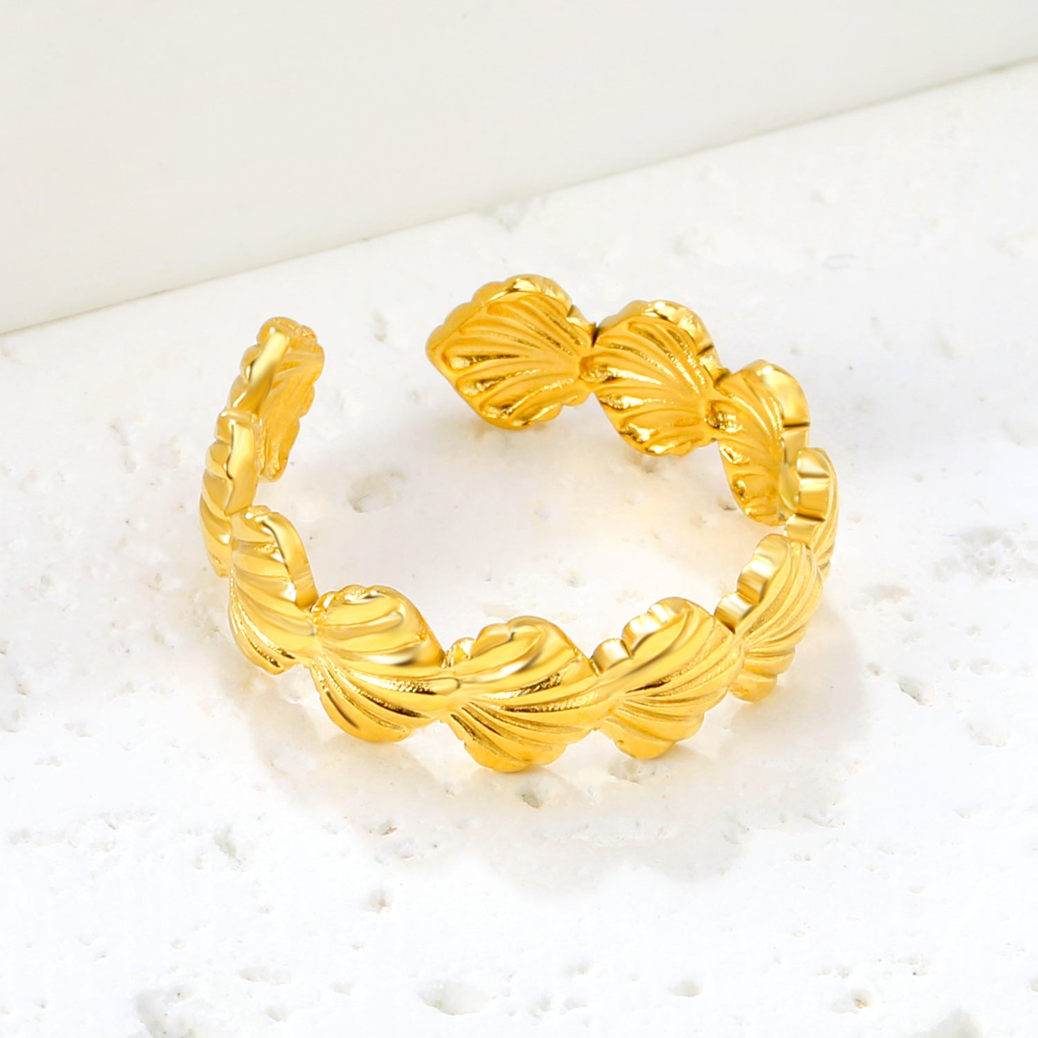 Damen offener Ring mit kunstvollem Muschel-Design und verstellbarem Format Shop Nory