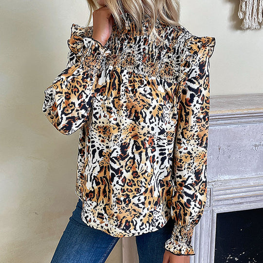Damen Smocked-Bluse mit hohem Kragen, geraffter Schulterpasse und Animal-Print Shop Nory