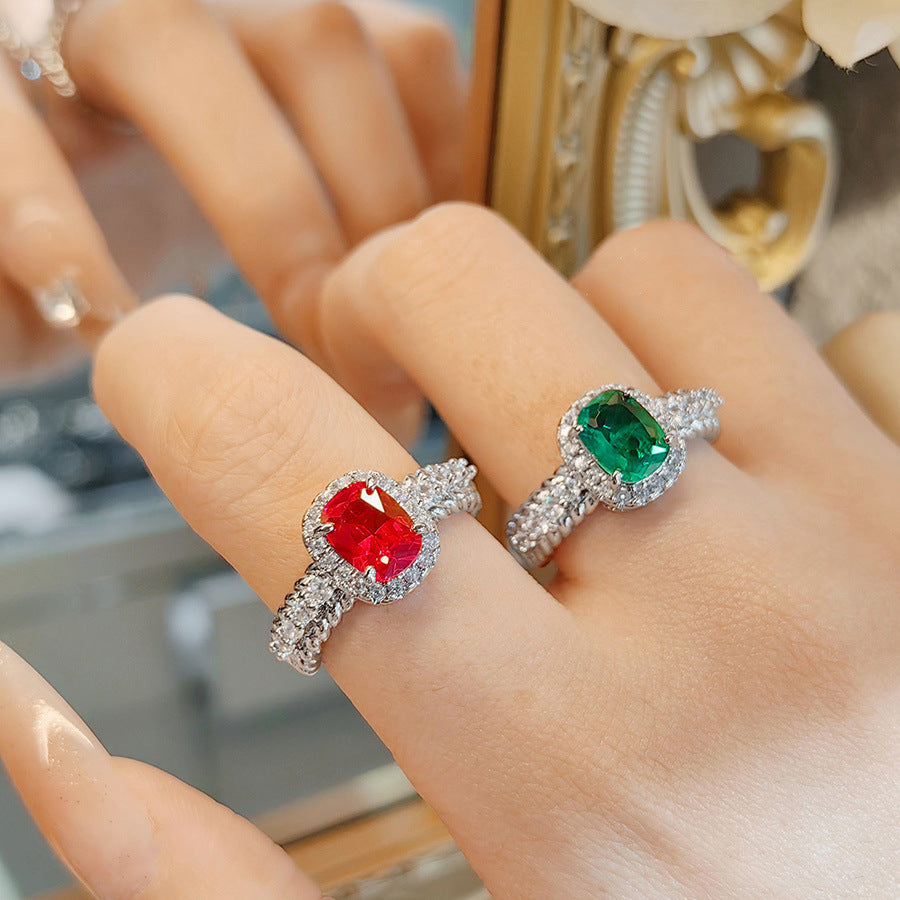Damenring mit facettiertem Smaragd und Zirkonia-Besatz Shop Nory