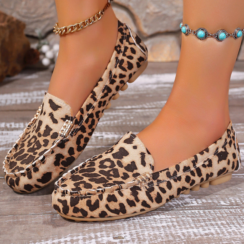 Damen Mokassin-Schuhe mit Leopardenmuster und exklusiven Verzierungen Shopnory