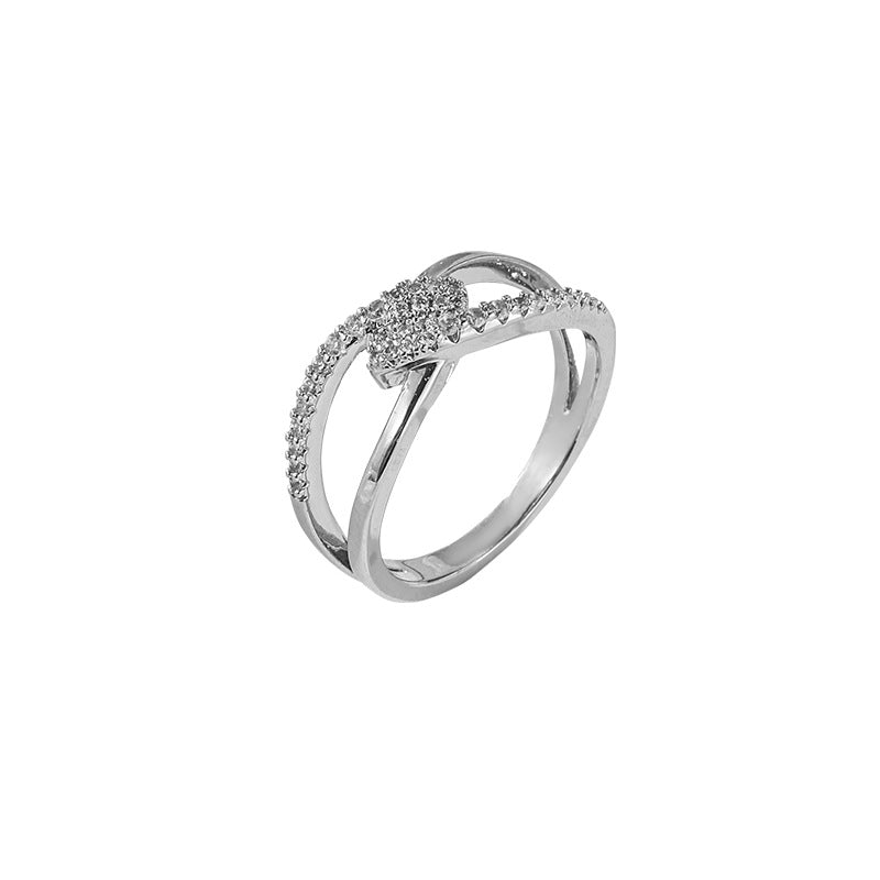 Damen Feiner und zeitloser Schmuckring mit funkelnden Zirkonia Shop Nory