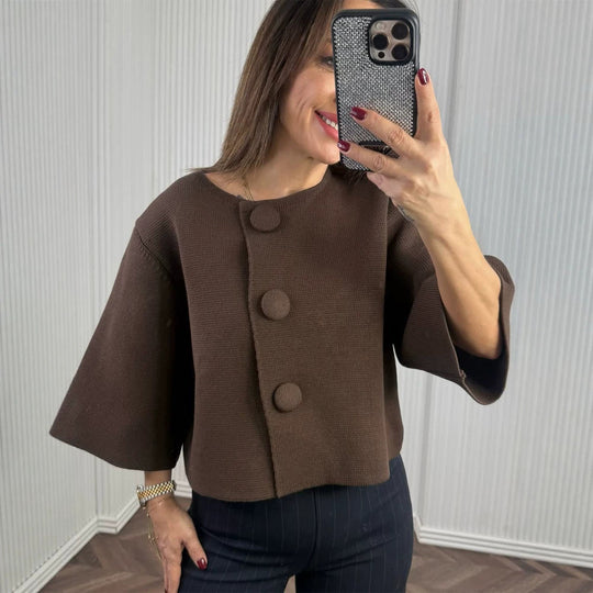 Damen Kurze Boxy Strickjacke mit großen Stoffknöpfen Shop Nory
