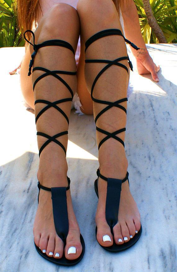 Damen Strand-Sandalen mit dekorativen Riemen und komfortabler Sohle