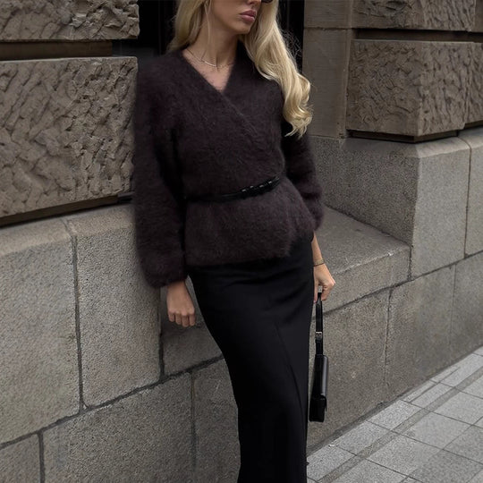 Damen Flauschiger Mohair-Pullover mit Ballonärmeln und leichtem Cropped-Schnitt Shop Nory