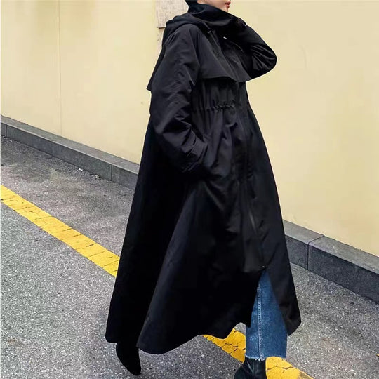 Damen Langer Oversize-Dustercoat mit Cape‑Passe, Tunnelzug‑Taillierung und hohem Stehkragen Shop Nory