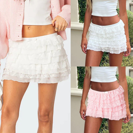 Damen Rüschenshort mit eleganter Spitzenverzierung