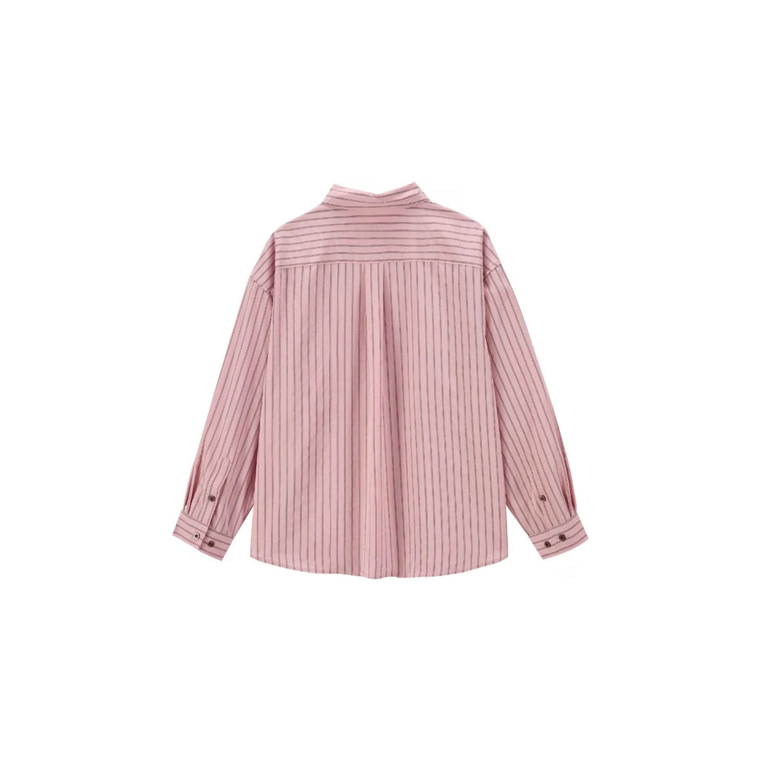 Damen Oversize Hemdbluse mit vertikaler Nadelstreifenoptik, Brusttasche und Kentkragen Shop Nory
